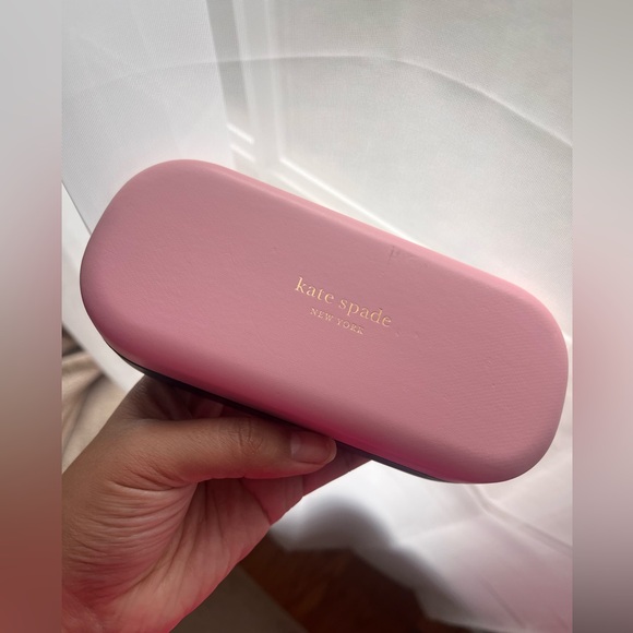 KATE SPADE ♠️ GLASSES CASE - Picture 1 of 3
